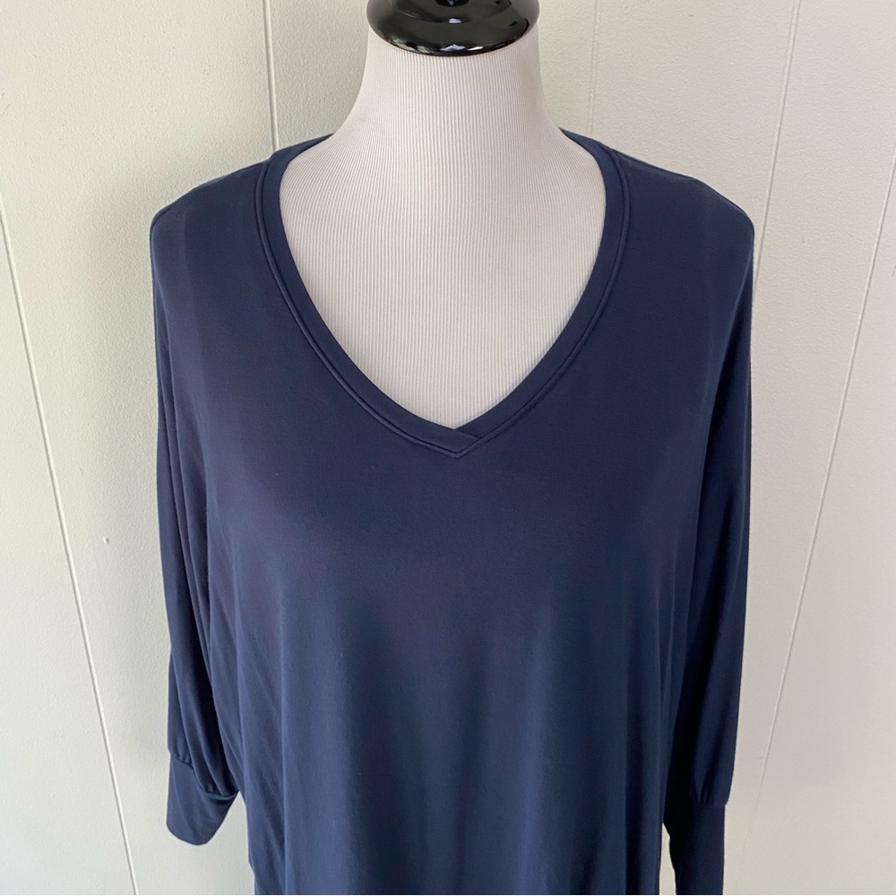 Soft Surroundings Indeevar Tunic Top Sz XL Navy Blue Layered V Neck Stretch - Picture 3 of 12